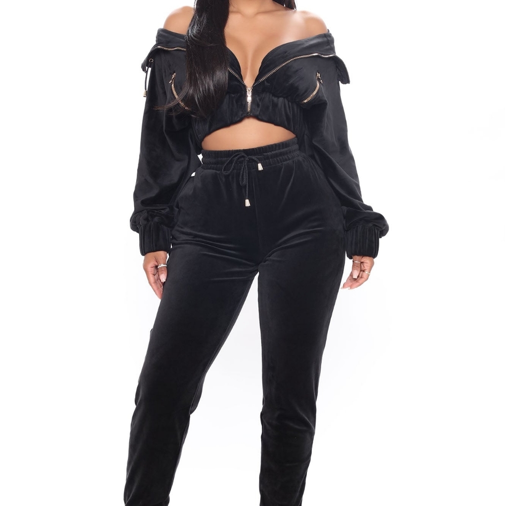 Fashion Nova Tell Me What You Want Jogger Velour Set